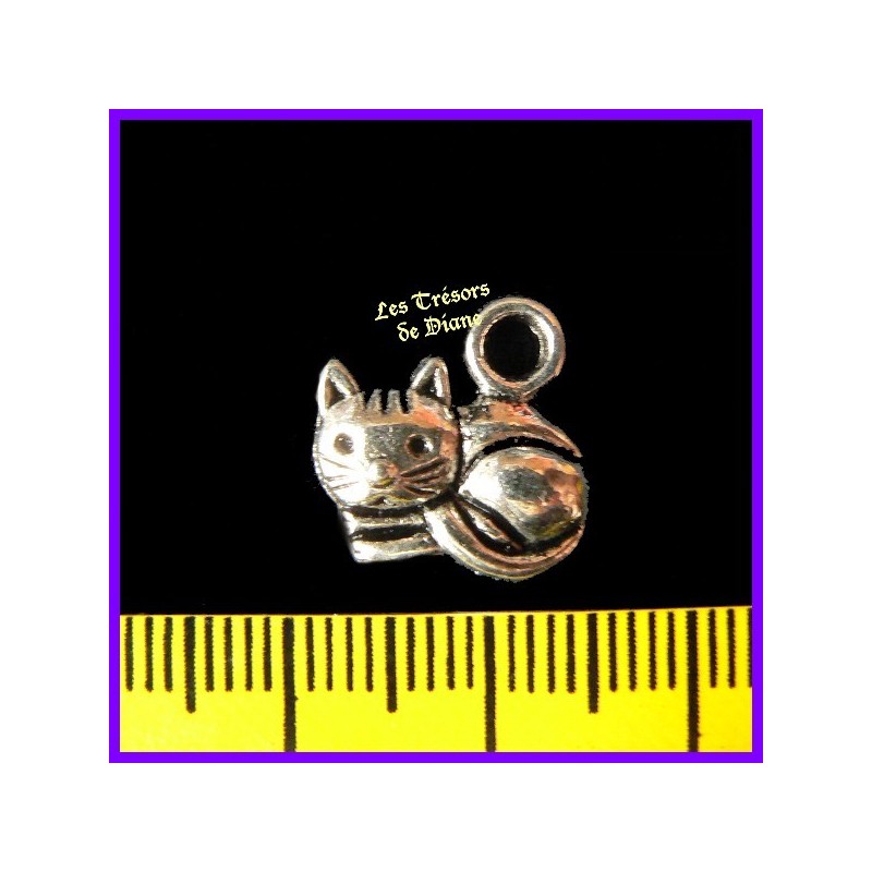 Charm PETIT CHAT Charm PETIT CHAT