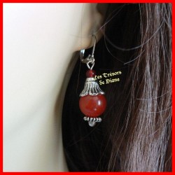 Boucles d'oreilles en jade rouge framboise