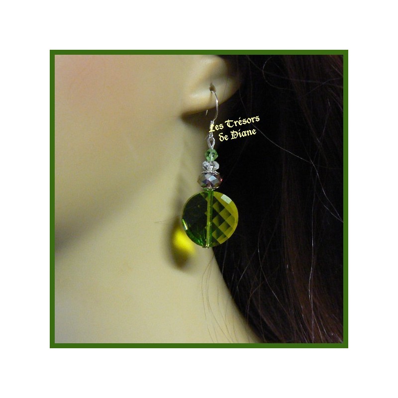 Boucles d'oreilles en verre faceté vert et cristal Swarovski