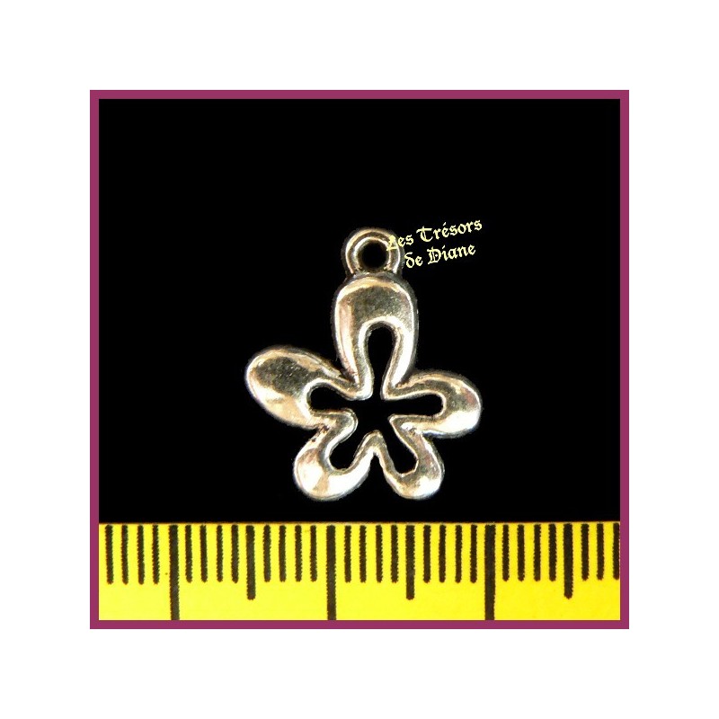 Charm FLEUR DE STYLE Charm FLEUR DE STYLE