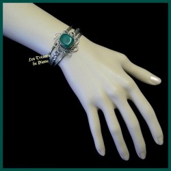 Bracelet arisanal en agate naturelle verte