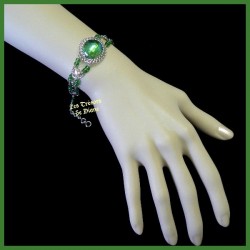Bracelet du Pérou avec demie-sphère en verre vert irisé