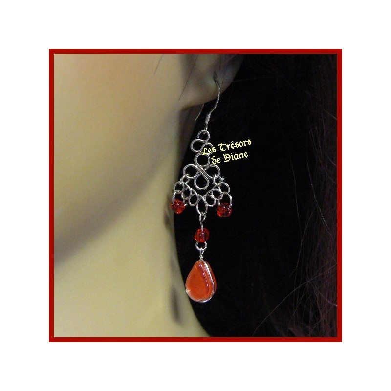 Boucles d'oreilles du Pérou en verre rouge