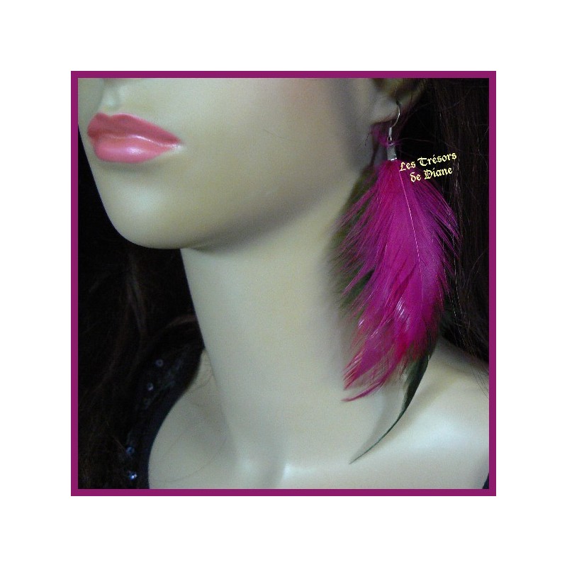 Boucles d'oreilles FROU FROU en plumes véritables Boucles d'oreilles FROU FROU en plumes véritables