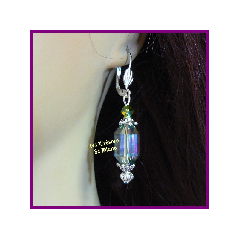 Boucles d'oreilles en cristal multi-facettes