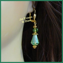 Boucles d'oreilles en cristal irisé vert