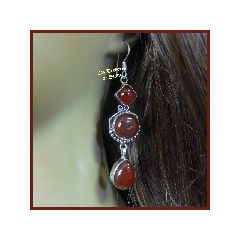 Boucles d'oreilles PRESTIGE en CORNALINE naturelle serti argent Boucles d'oreilles PRESTIGE en CORNALINE naturelle serti argent