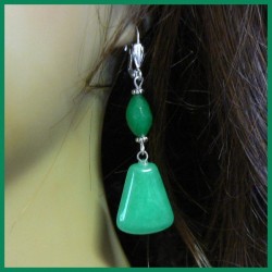 Boucles d'oreilles en JADE naturel