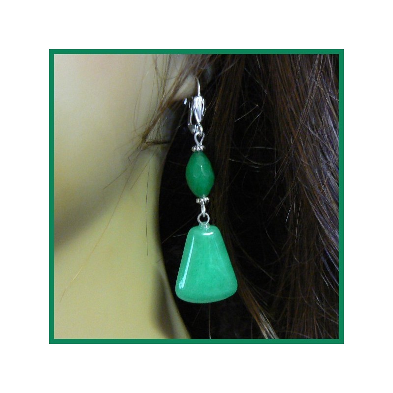 Boucles d'oreilles en JADE naturel