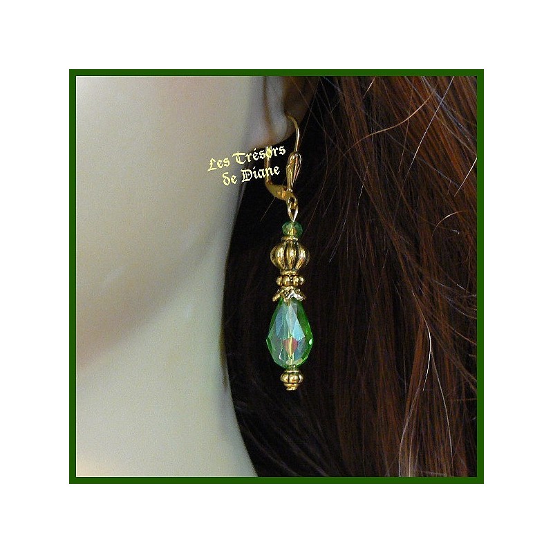 Boucles d'oreilles en cristal vert