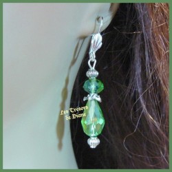 Boucles d'oreilles en cristal vert