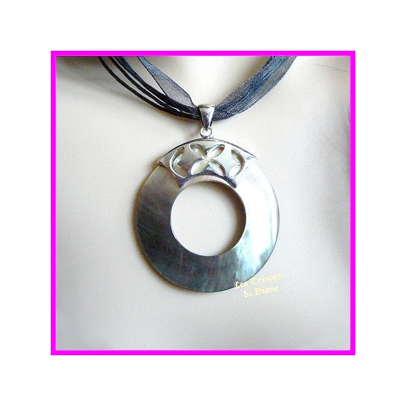 Pendentif en abalone MINA