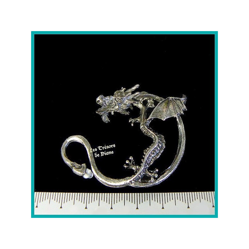 Boucle d'oreille gothique DRAGON Boucle d'oreille gothique DRAGON