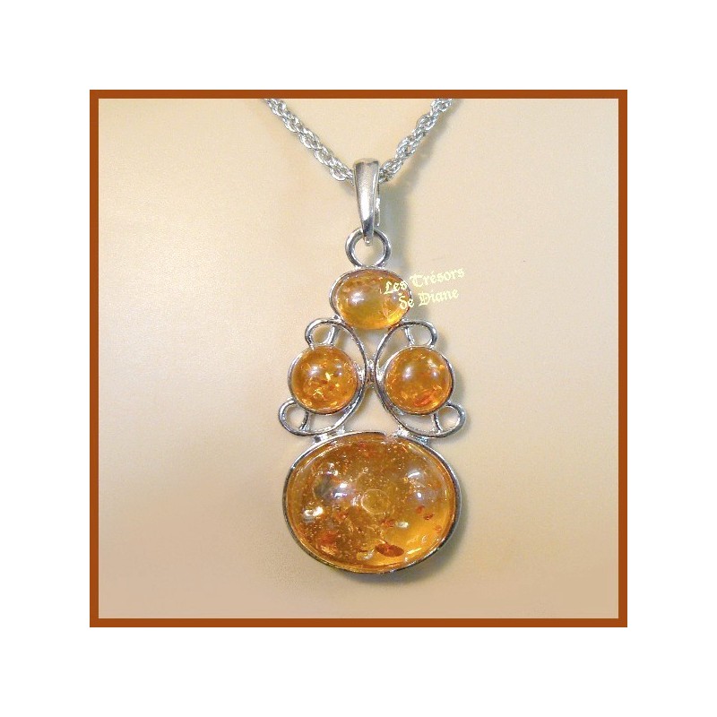 Pendentif en AMBRE DE SYNTHESE Pendentif en AMBRE DE SYNTHESE