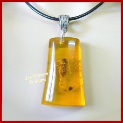 Collier SCORPION jaune véritable du désert