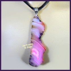 Pendentif géode en agate naturelle