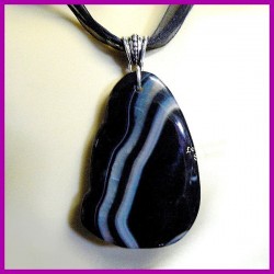 Pendentif en AGATE naturelle