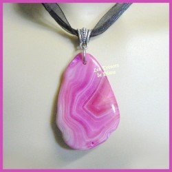 Pendentif en AGATE naturelle