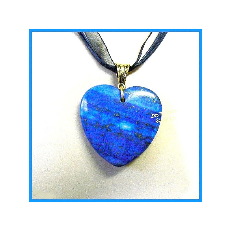 Pendentif COEUR en Lapis Lazuli naturel Pendentif COEUR en Lapis Lazuli naturel