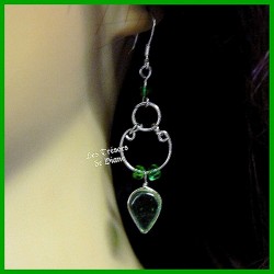 Boucles d'oreilles du Pérou en verre vert