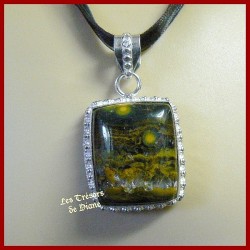 Pendentif prestige en OEIL DE TIGRE naturel serti argent