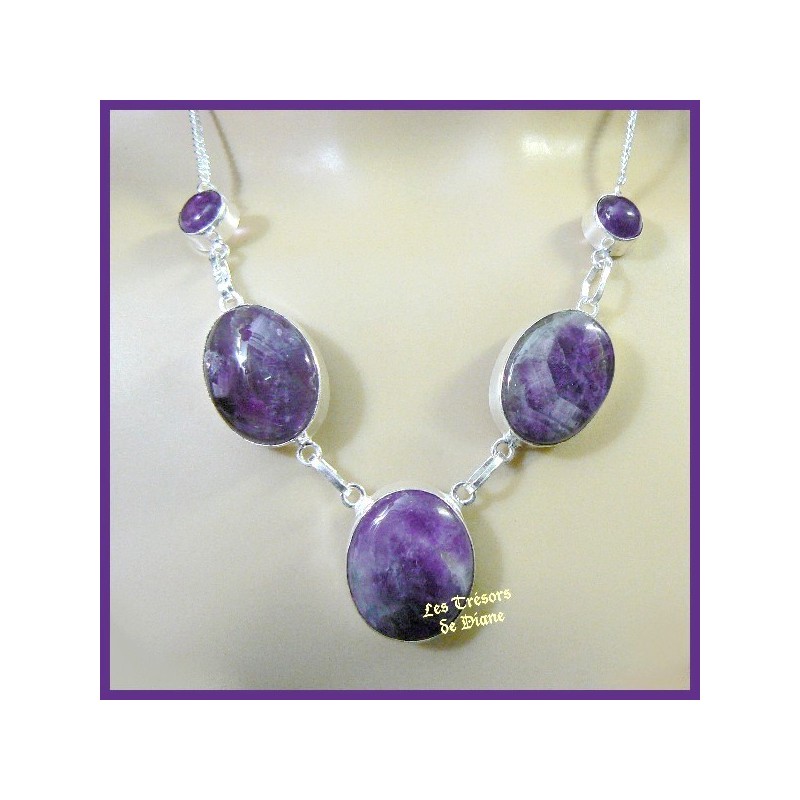Collier prestige en AMETHYSTE naturelle et argent Collier prestige en AMETHYSTE naturelle et argent