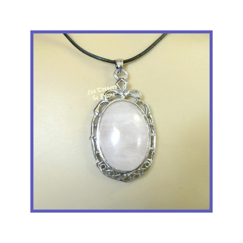 Pendentif en QUARTZ ROSE serti