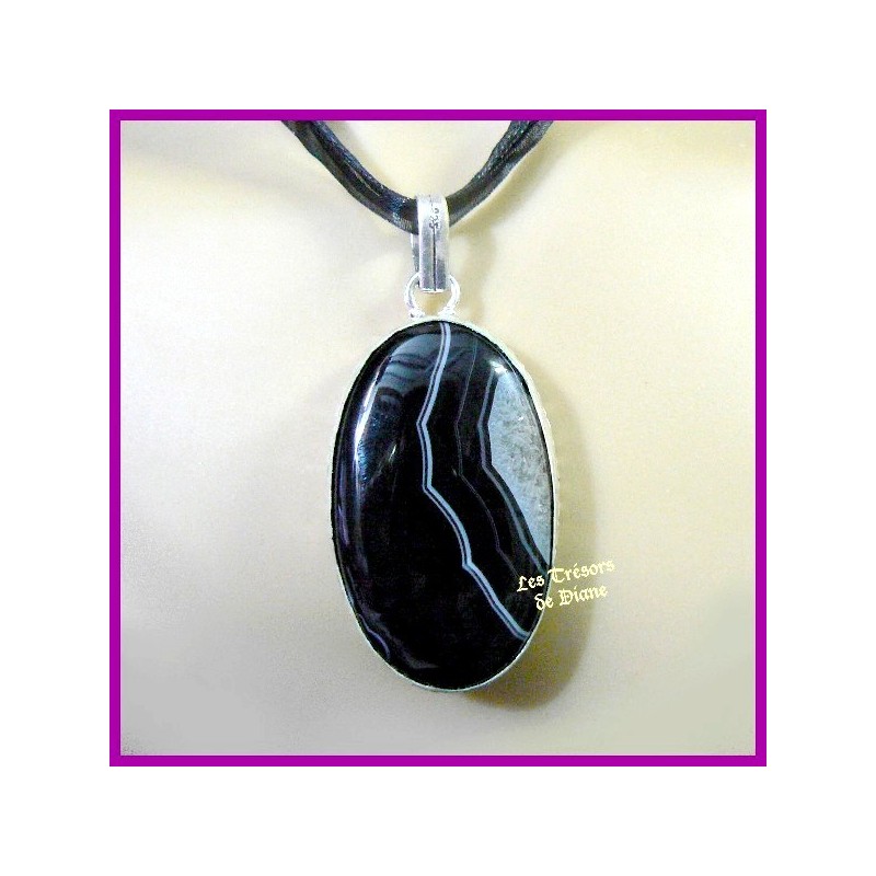 Pendentif PRESTIGE en AGATE naturelle Pendentif PRESTIGE en AGATE naturelle