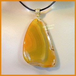 Pendentif en AGATE naturelle