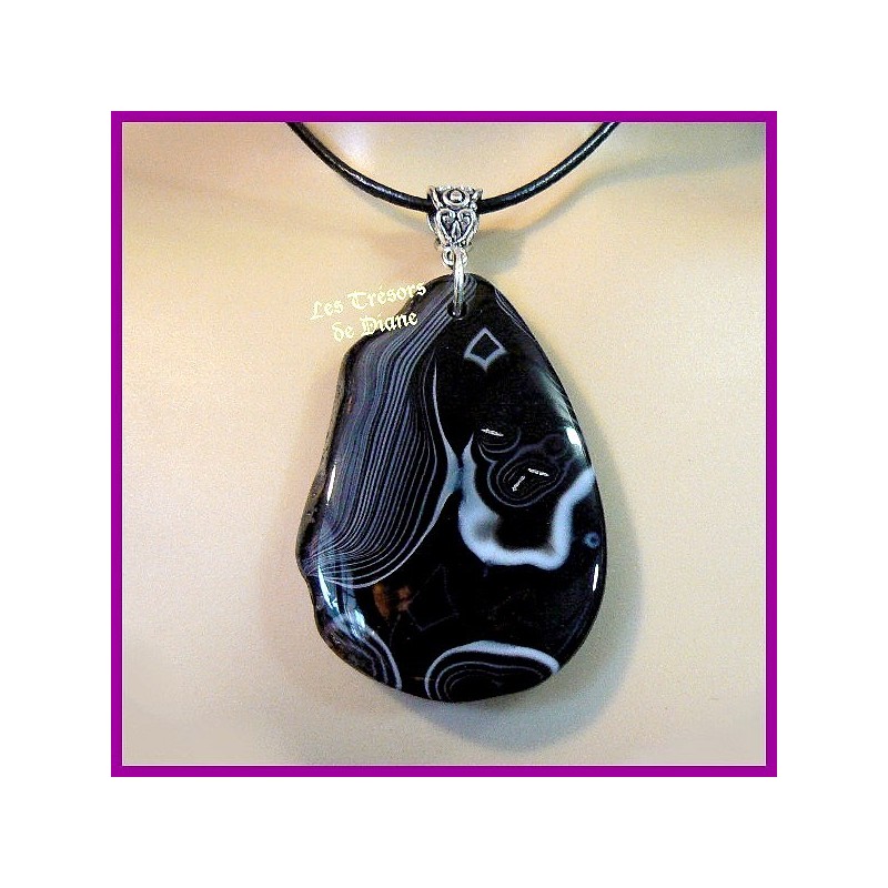 Pendentif en AGATE naturelle Pendentif en AGATE naturelle