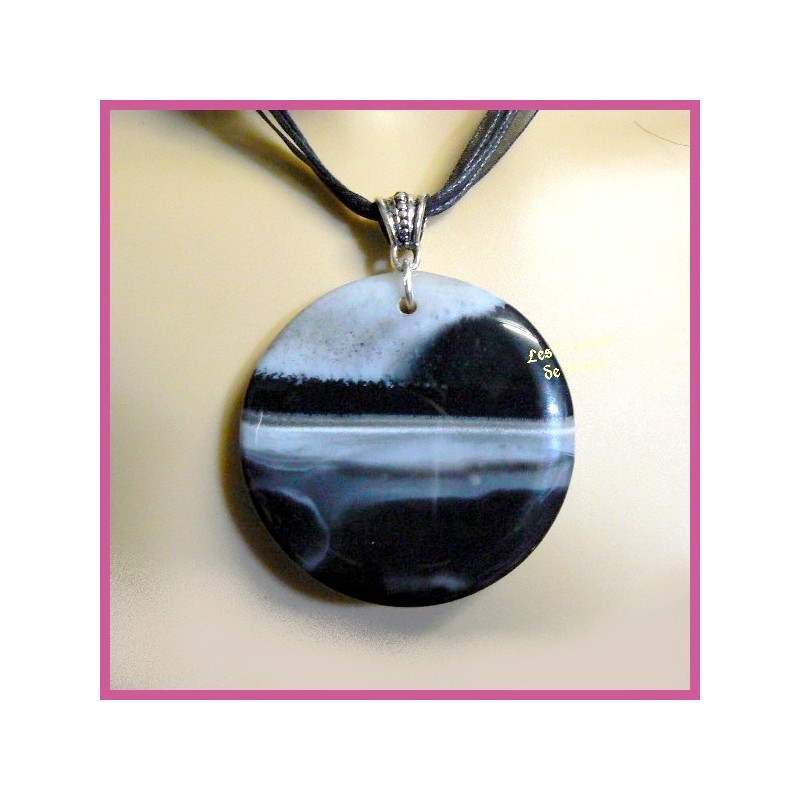 Pendentif rond en AGATE naturelle