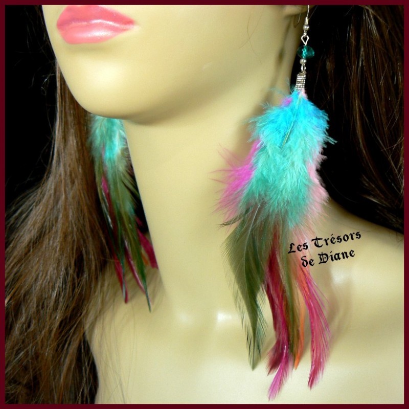 Boucles d'oreilles FROU FROU en plumes véritables Boucles d'oreilles FROU FROU en plumes véritables
