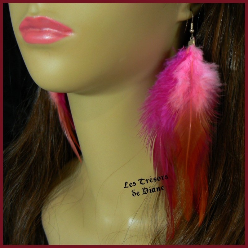 Boucles d'oreilles FROU FROU en plumes véritables Boucles d'oreilles FROU FROU en plumes véritables
