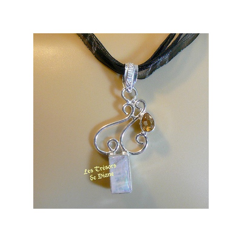 Pendentif PRESTIGE en PIERRE DE LUNE naturelle