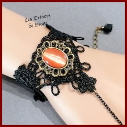 Bracelet en DENTELLE et OEIL DE CHAT