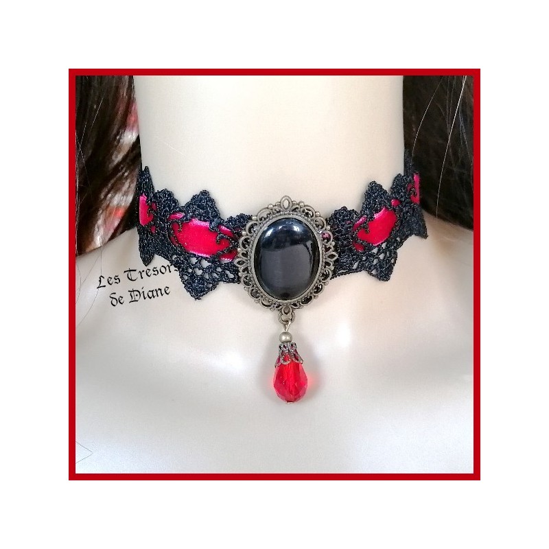 Ras de cou en DENTELLE et VELOURS Ras de cou en DENTELLE et VELOURS
