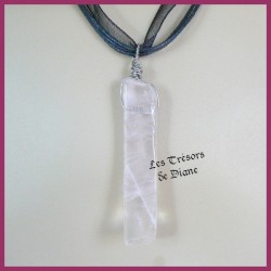 Pendentif COLONNE en QUARTZ ROSE brut