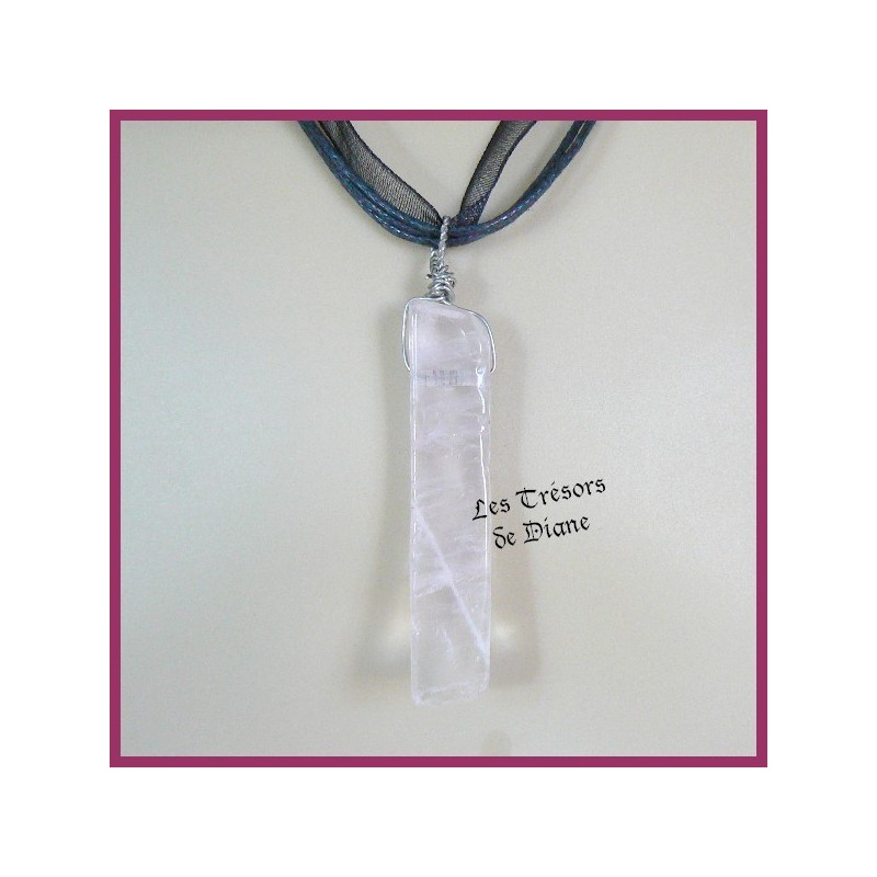 Pendentif COLONNE en QUARTZ ROSE brut