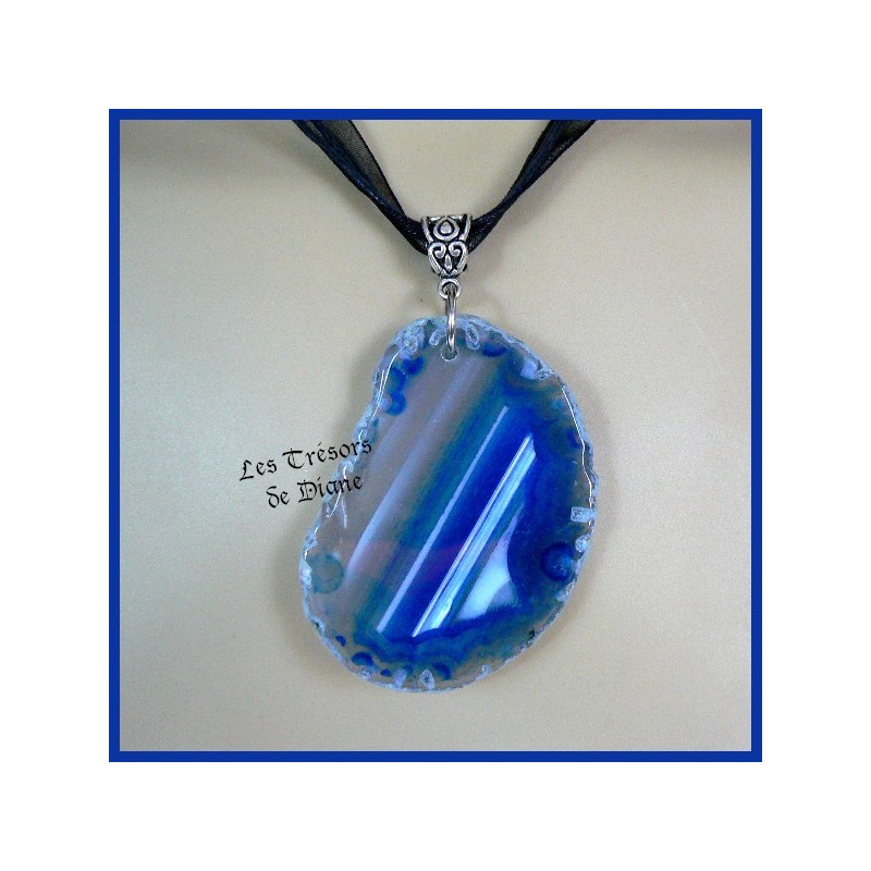 Pendentif GEODE en AGATE