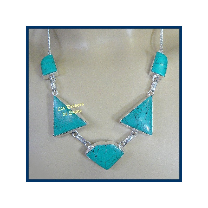 Pendentif PRESTIGE en TURQUOISE naturelle du Pérou Pendentif PRESTIGE en TURQUOISE naturelle du Pérou