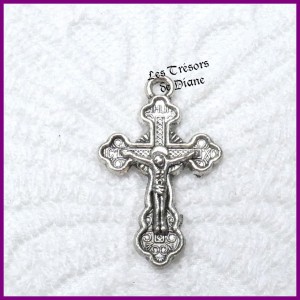 Charm CROIX GOTHIQUE