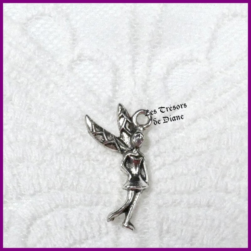 Charm FEE CLOCHETTE Charm FEE CLOCHETTE