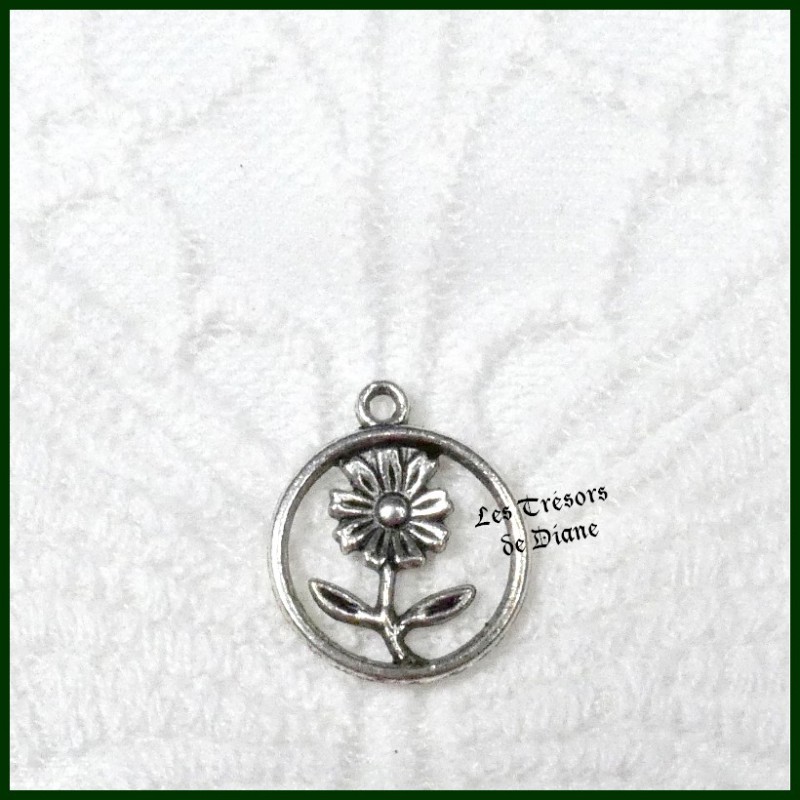 Charm MEDAILLON FLEURI Charm MEDAILLON FLEURI