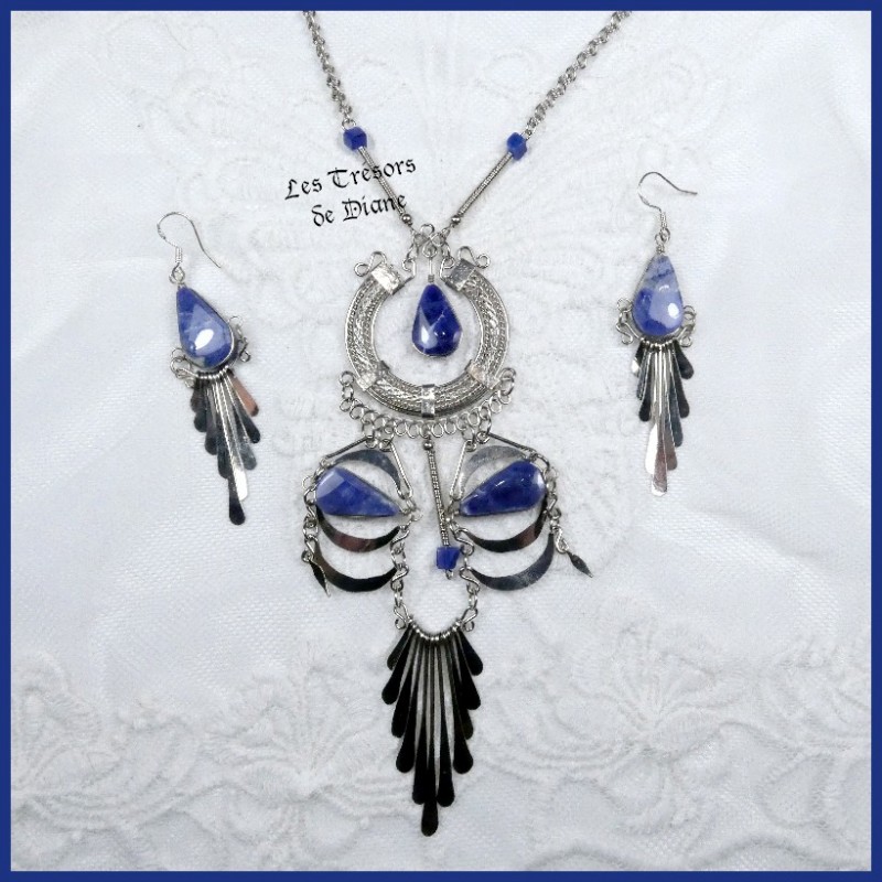 Parure du Pérou en SODALITE naturelle Parure du Pérou en SODALITE naturelle