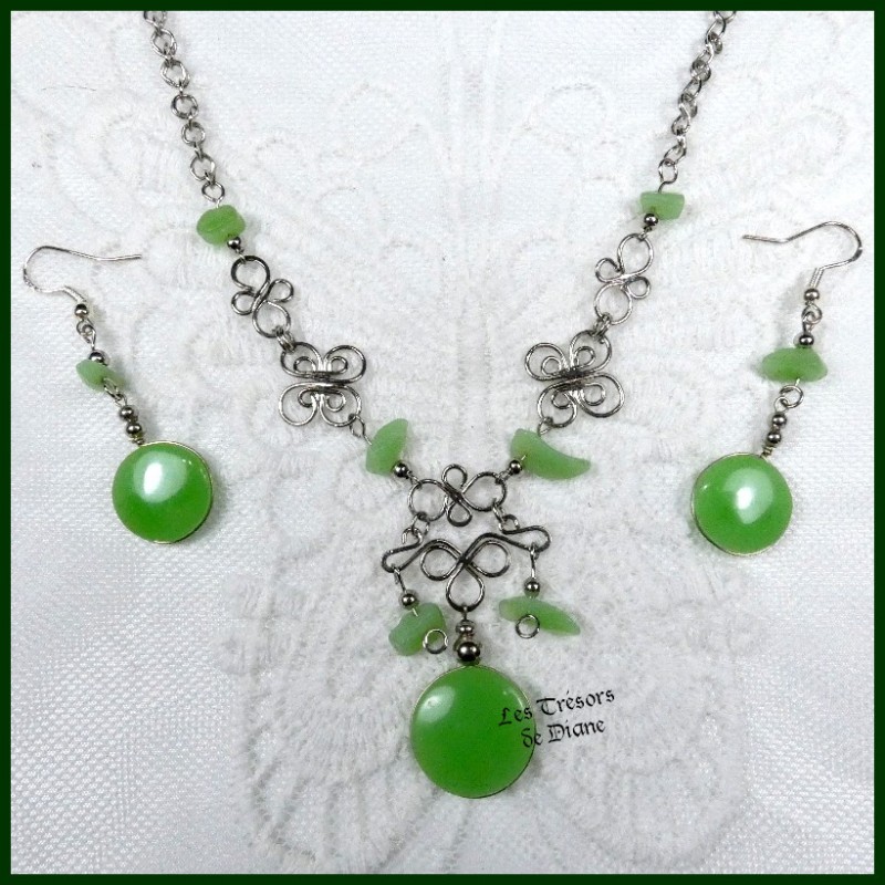 Parure du Pérou en QUARTZ vert naturel Parure du Pérou en QUARTZ vert naturel
