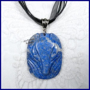 Pendentif LOUP en SODALITE naturelle