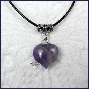 Pendentif COEUR en améthyste naturelle