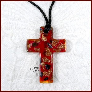 Pendentif CROIX en VERRE MURINE rouge