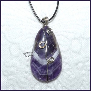 Pendentif en AMETHYSTE brute naturelle