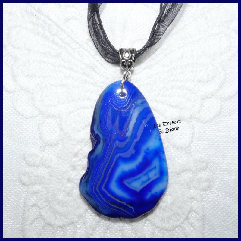 Pendentif en AGATE naturelle Pendentif en AGATE naturelle